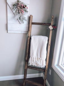 Wooden Blanket Ladder